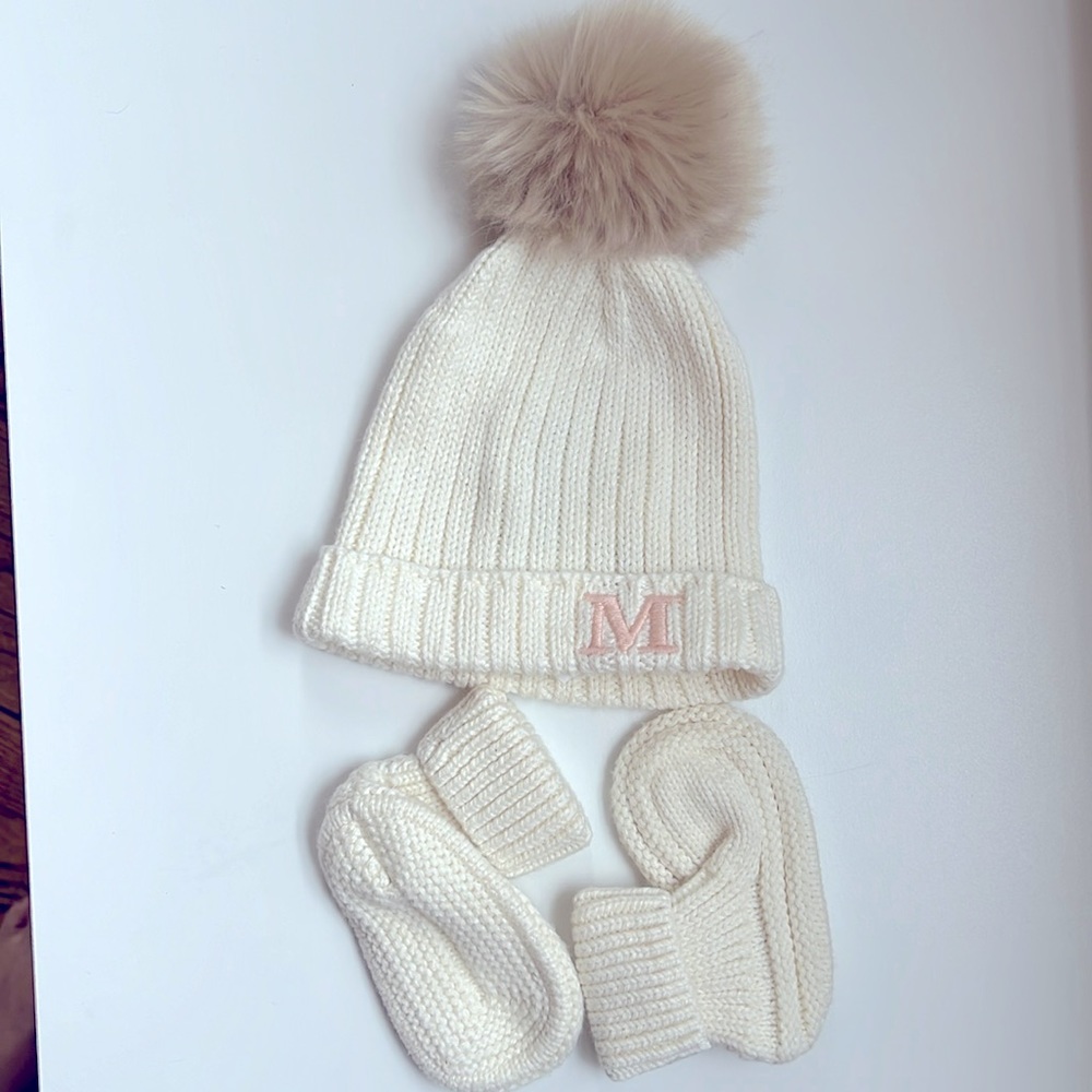 Mark & Graham Baby Hat & Booties